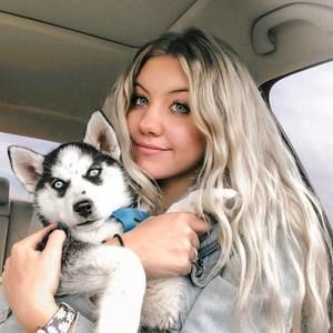 Meet your Posher, Karly